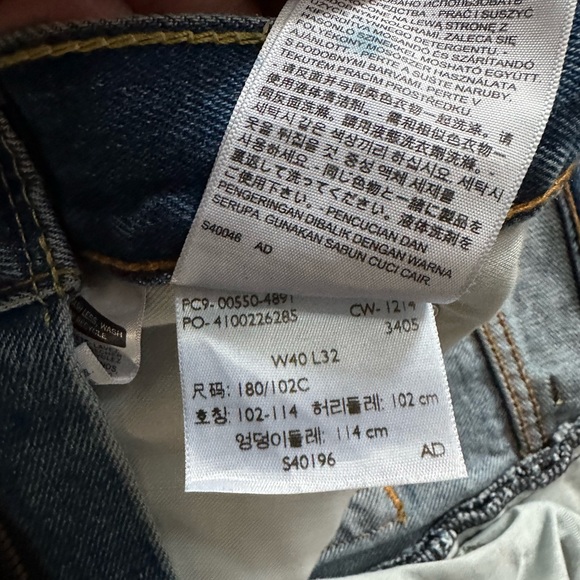 Levi’s Men’s 550 jeans 40x32 - Picture 3 of 5